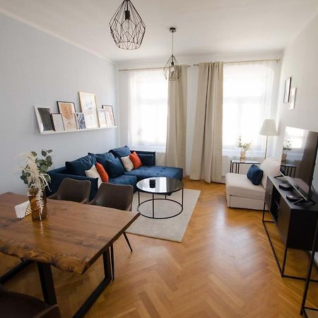 Apartmán Casarina - Stilvoller Altbau In Zentraler Lage Drážďany Exteriér fotografie