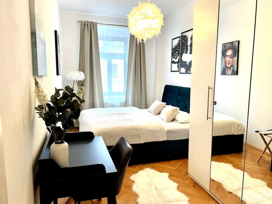 Apartmán Casarina - Stilvoller Altbau In Zentraler Lage Drážďany Exteriér fotografie