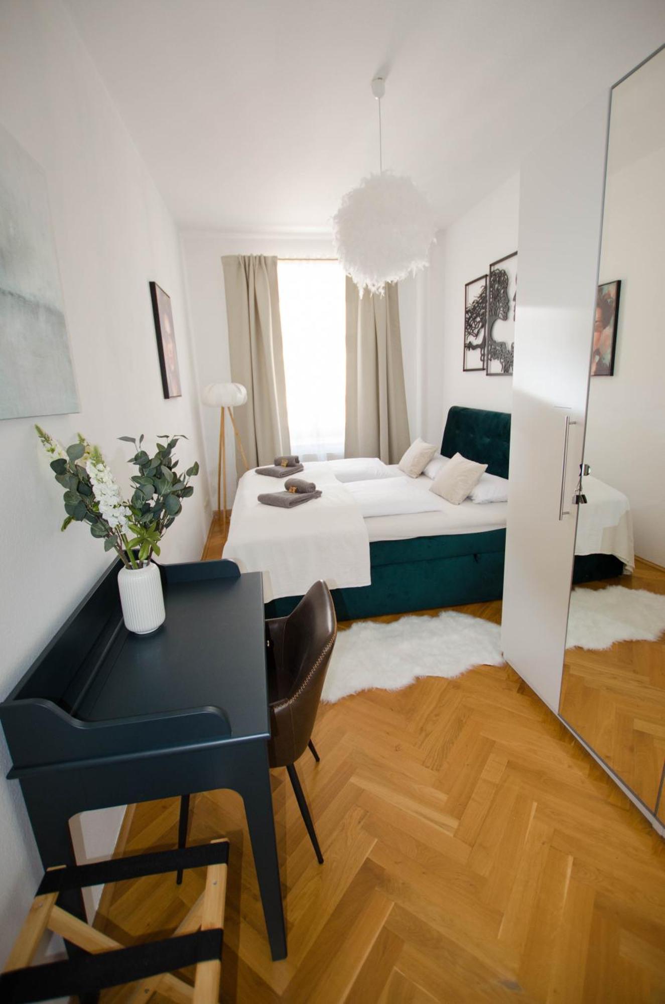 Apartmán Casarina - Stilvoller Altbau In Zentraler Lage Drážďany Exteriér fotografie